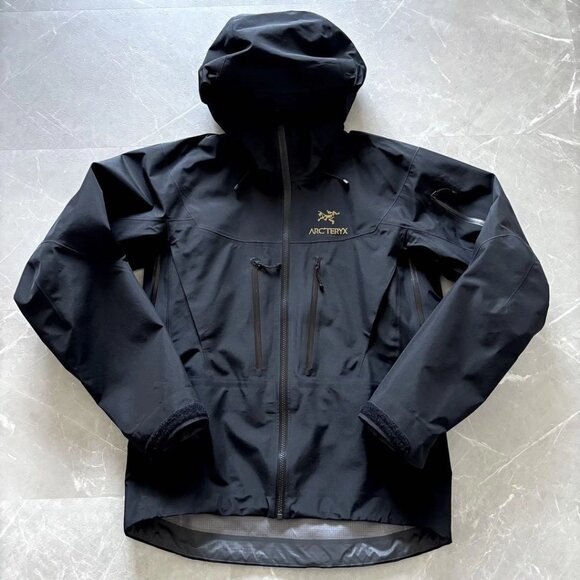 Arc'teryx Alpha SV Jacket Men's M Black Last 24K
